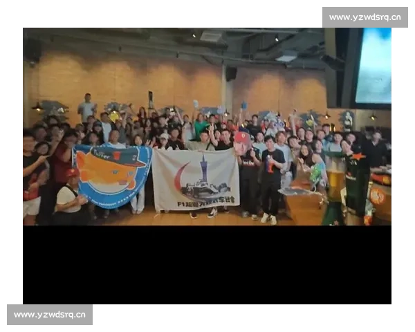 包场观赛！F1 中国站一家三口的定制速度盛宴